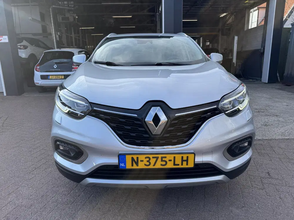 Renault Kadjar 1.3 TCe 140pk EDC Intens+Trekhaak uit 2020, foto 2