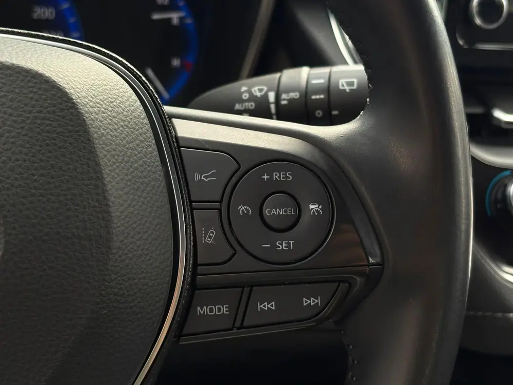 Toyota Corolla 1.8 Hybrid Two-Tone uit 2019, foto 17
