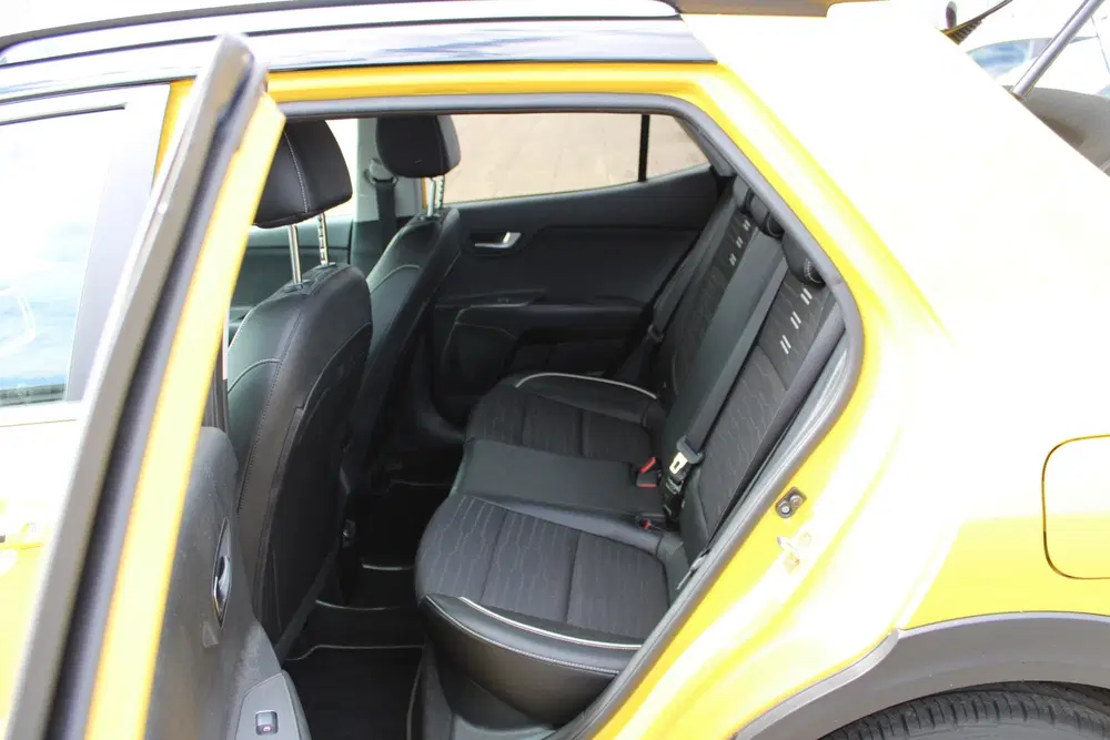 Kia Stonic 1.0 T-GDi MHEV GT-Line STOEL- STUURVERWARM uit 2022, foto 16