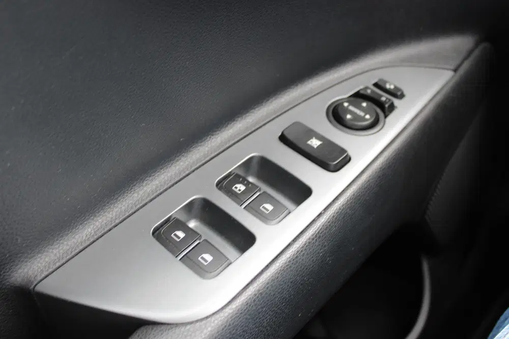 Kia Stonic 1.0 T-GDi MHEV GT-Line STOEL- STUURVERWARM uit 2022, foto 20