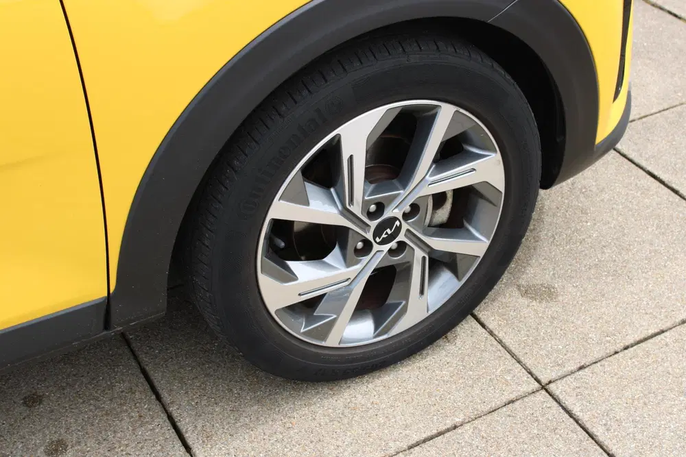 Kia Stonic 1.0 T-GDi MHEV GT-Line STOEL- STUURVERWARM uit 2022, foto 9