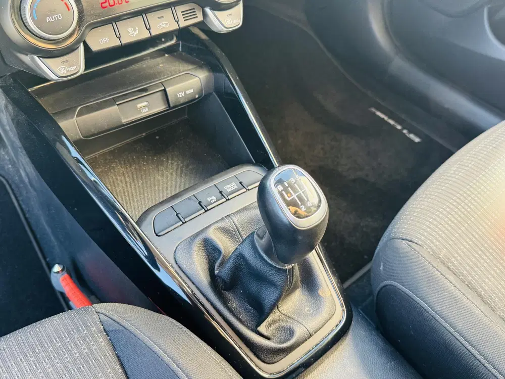 Kia Stonic 1.0 T-GDi MHEV DynamicPlusLine NW geleverd uit 2022, foto 19