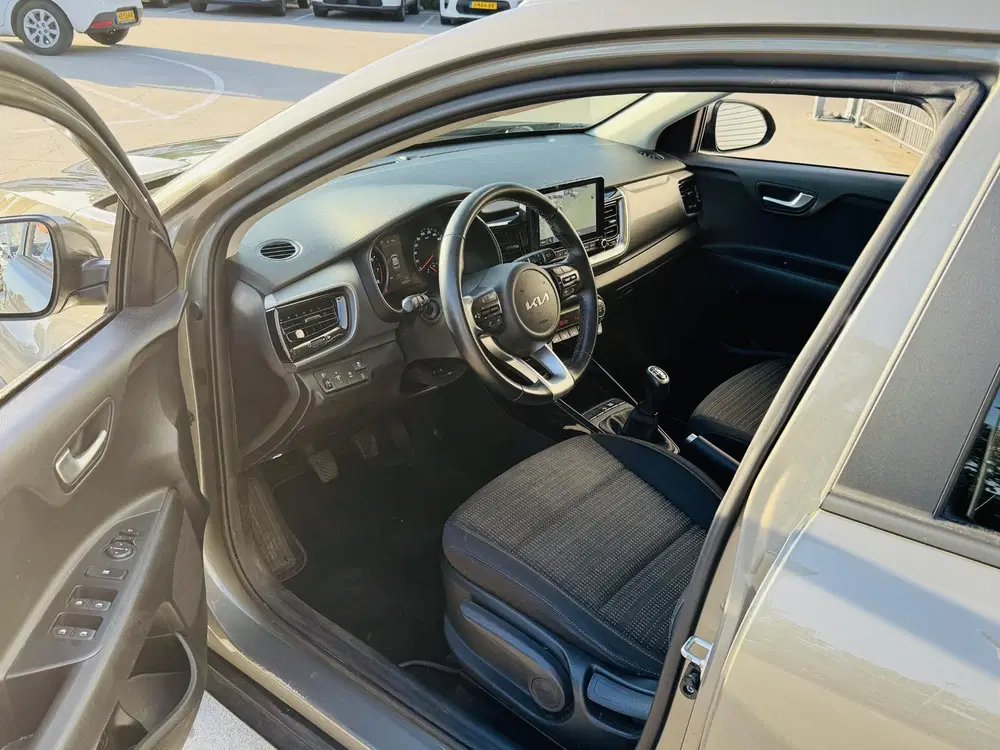 Kia Stonic 1.0 T-GDi MHEV DynamicPlusLine NW geleverd uit 2022, foto 3