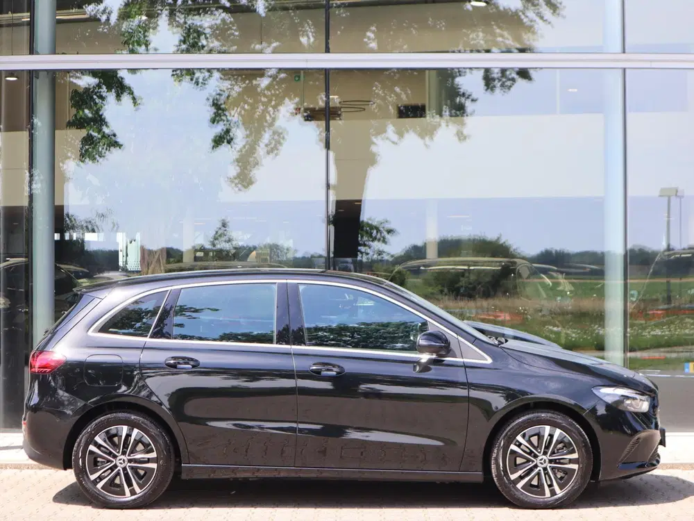Mercedes-Benz B-Klasse 250 e Business Solution Luxury Line l uit 2026, foto 5