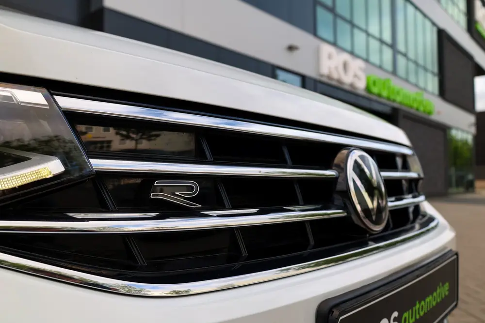Volkswagen Tiguan 1.4 TSI eHybrid R-Line Business | BTW | PA uit 2023, foto 13