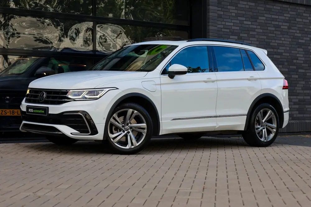 Volkswagen Tiguan 1.4 TSI eHybrid R-Line Business | BTW | PA uit 2023, foto 4