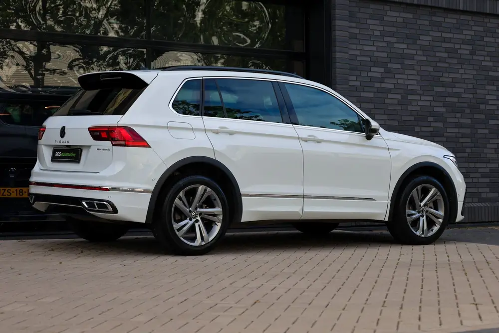 Volkswagen Tiguan 1.4 TSI eHybrid R-Line Business | BTW | PA uit 2023, foto 8