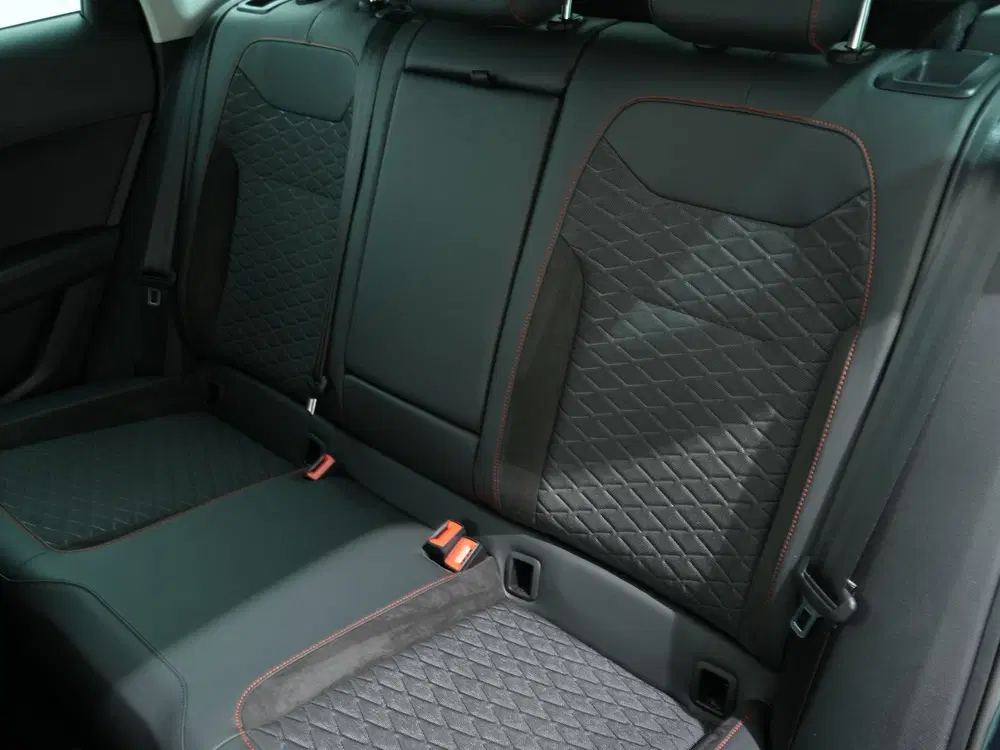 SEAT Ateca 1.5 TSI 150 PK FR DSG7 uit 2021, foto 5