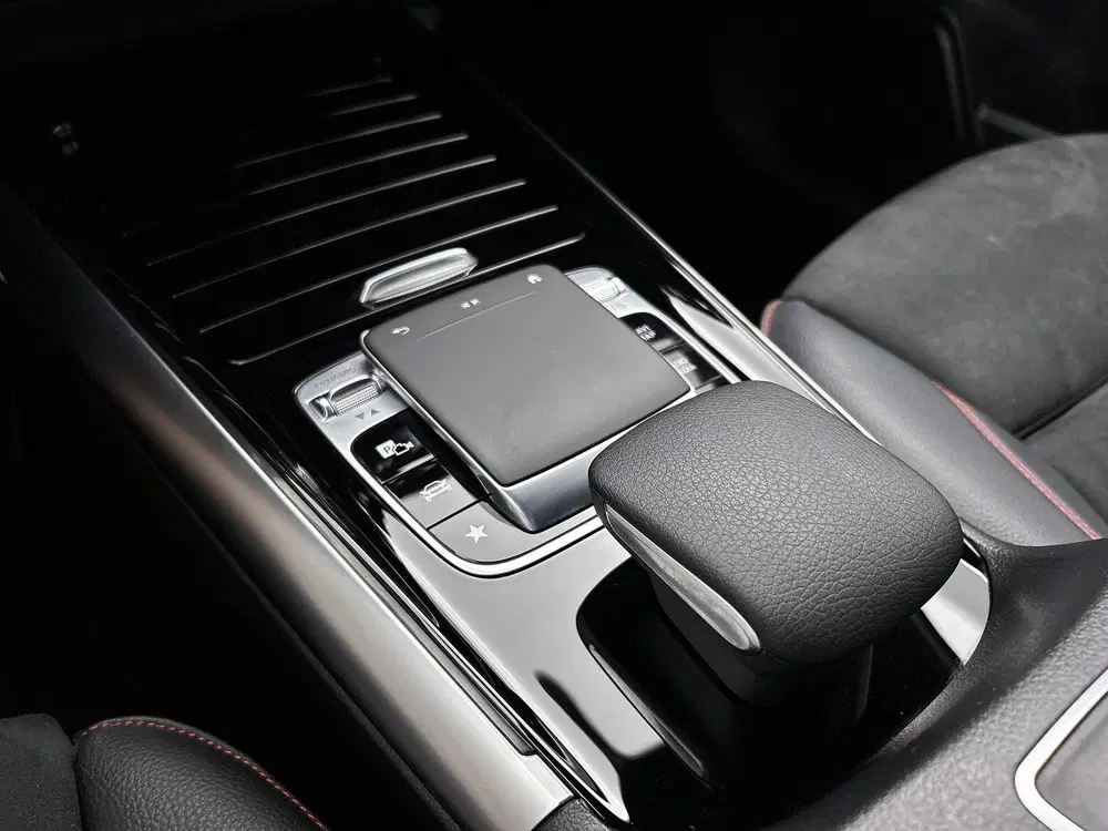 Mercedes-Benz B-Klasse 180 Business Solution AMG uit 2019, foto 11