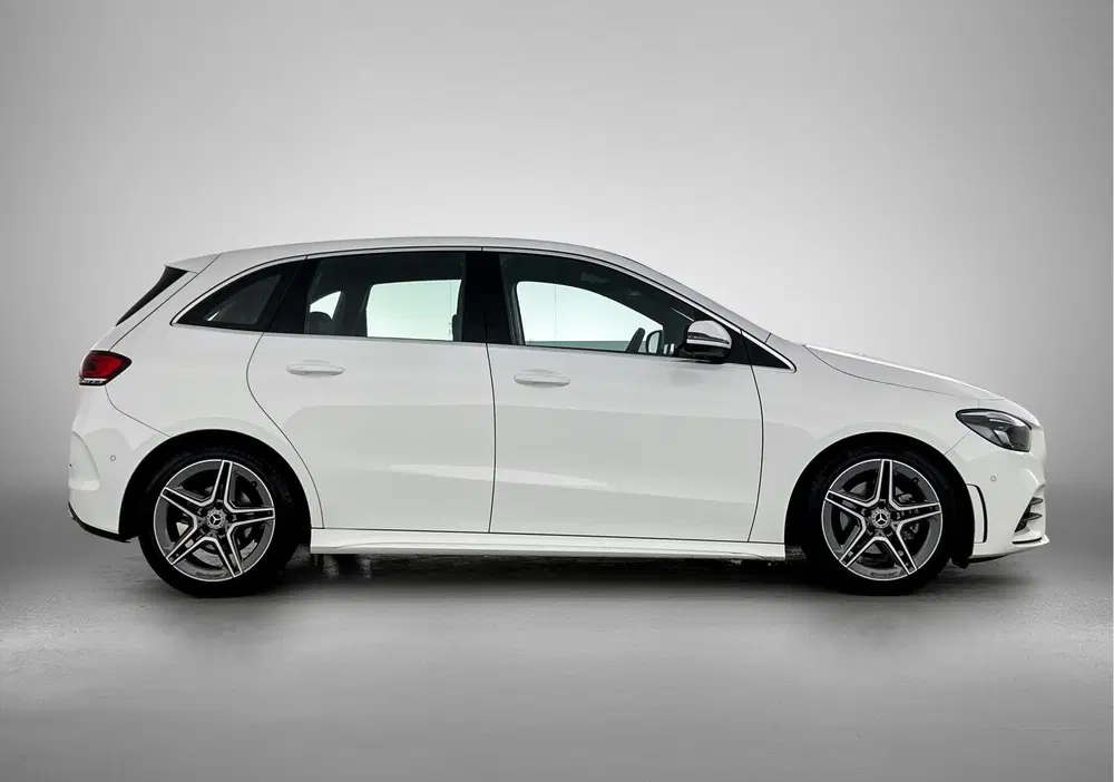 Mercedes-Benz B-Klasse 180 Business Solution AMG uit 2019, foto 12