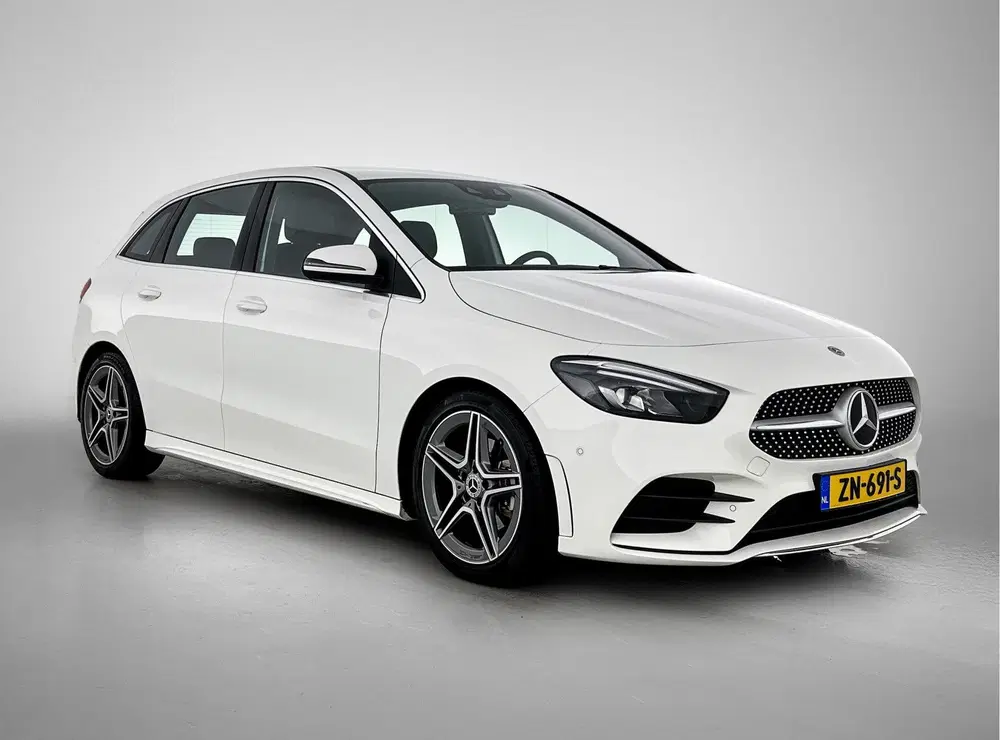 Mercedes-Benz B-Klasse 180 Business Solution AMG uit 2019, foto 13