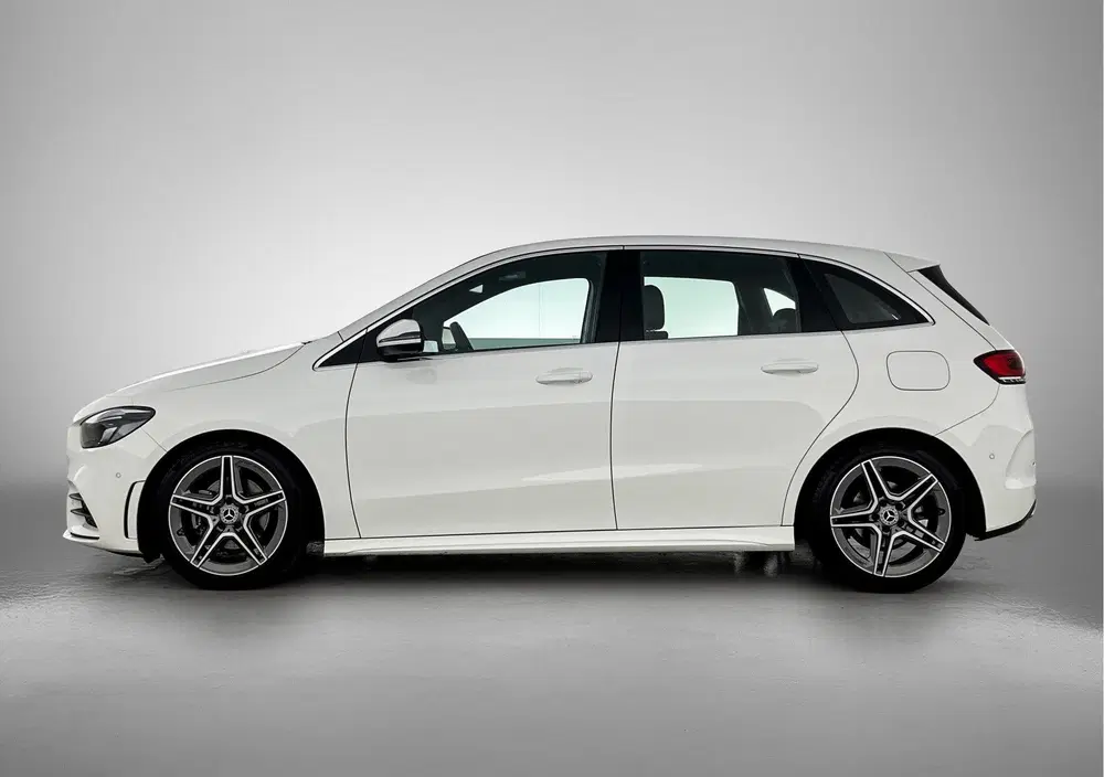 Mercedes-Benz B-Klasse 180 Business Solution AMG uit 2019, foto 3