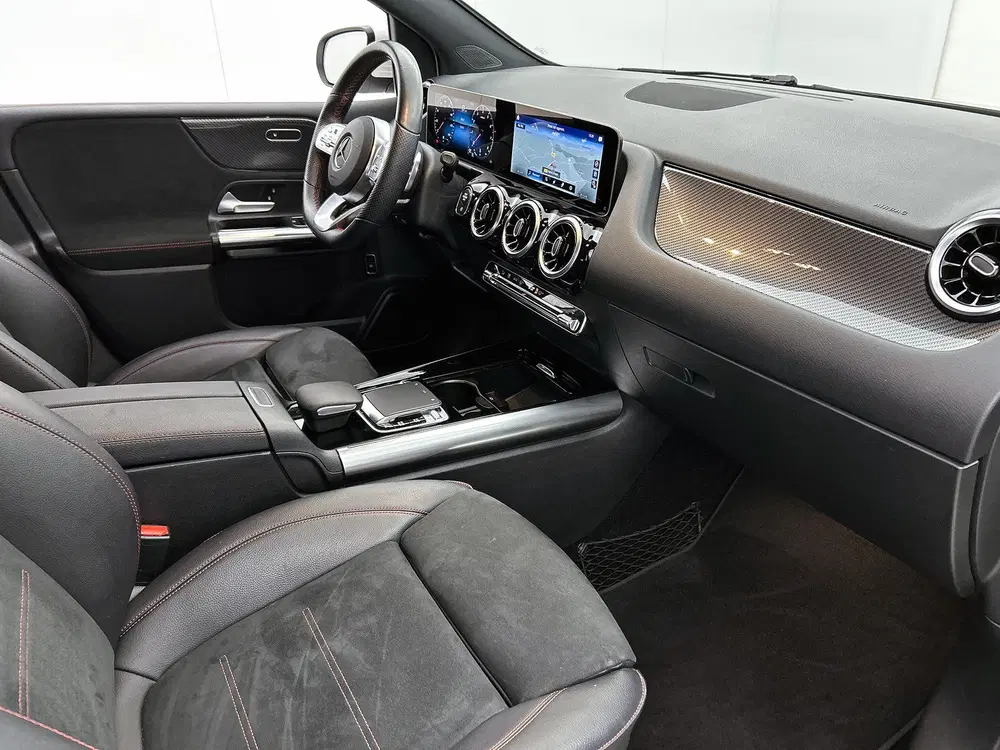 Mercedes-Benz B-Klasse 180 Business Solution AMG uit 2019, foto 6
