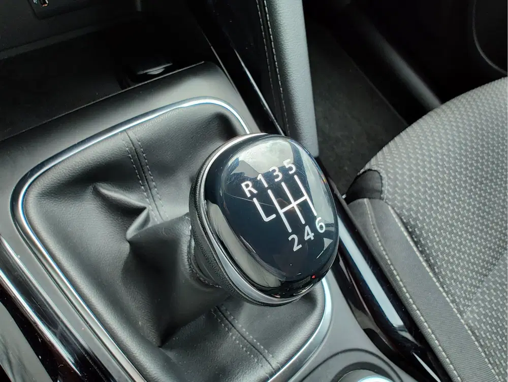 Renault Kadjar 1.3 TCe INTENS Stoelverwarming uit 2021, foto 18