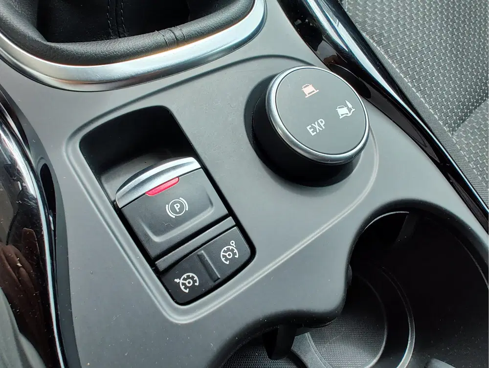 Renault Kadjar 1.3 TCe INTENS Stoelverwarming uit 2021, foto 19