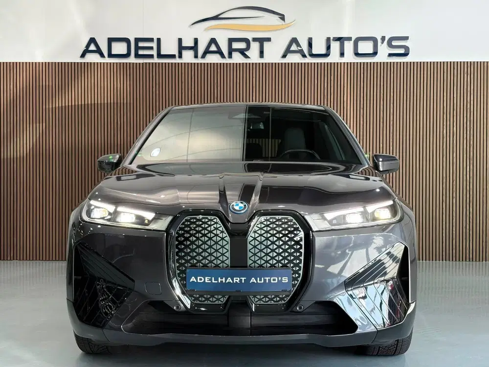 BMW iX XDrive50 Business Edition Plus 112 kWh uit 2023, foto 4