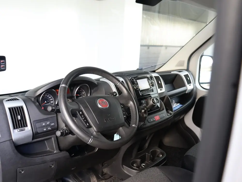 Fiat Ducato 33 2.3 MultiJet L3H2 uit 2019, foto 2