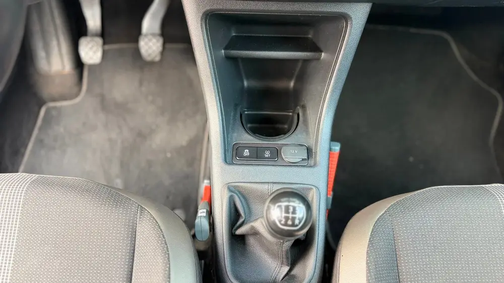 Volkswagen Up! 1.0 BMT high up! NIEUWE APK | AIRCO | ORGINEE uit 2019, foto 17