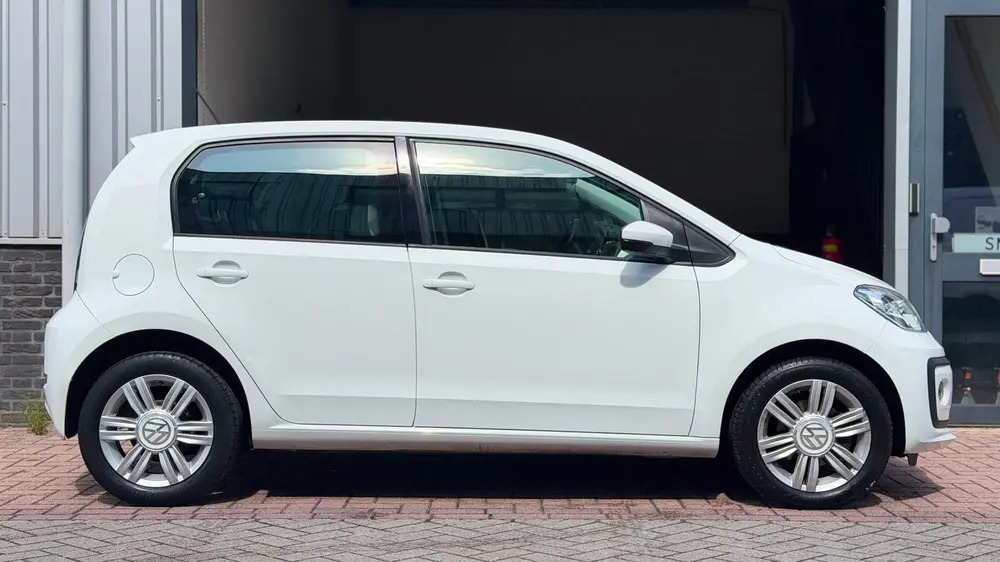 Volkswagen Up! 1.0 BMT high up! NIEUWE APK | AIRCO | ORGINEE uit 2019, foto 5