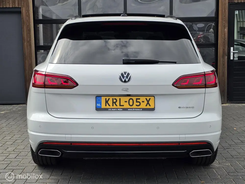Volkswagen Touareg 3.0 TSI R-LINE 462PK PANO HUD LUCHT TREKH uit 2023, foto 7