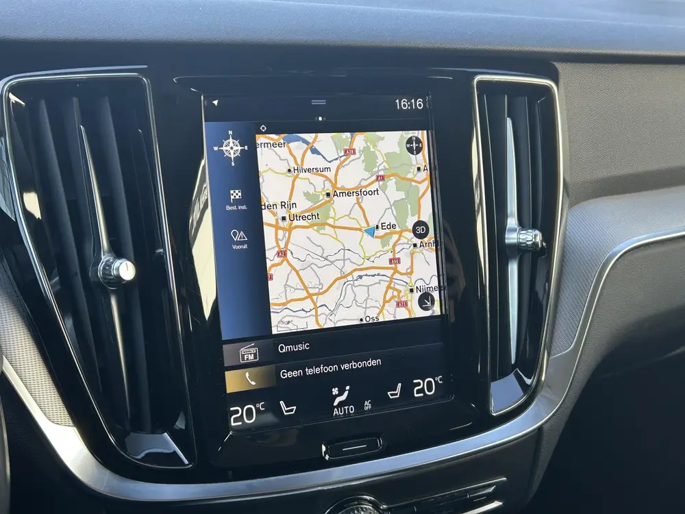 Volvo V60 Cross Country 2.0 T5 AWD Pro uit 2019, foto 10