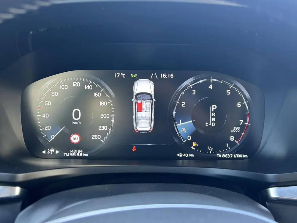 Volvo V60 Cross Country 2.0 T5 AWD Pro uit 2019, foto 4