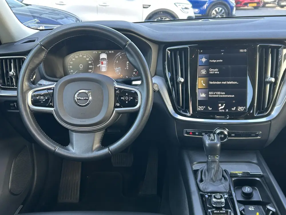 Volvo V60 Cross Country 2.0 T5 AWD Pro uit 2019, foto 9