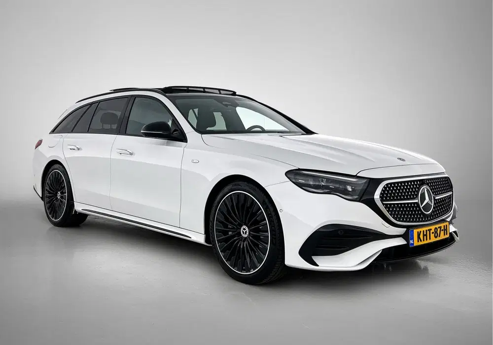Mercedes-Benz E-Klasse 300 e AMG Plug-In Hybride uit 2025, foto 15