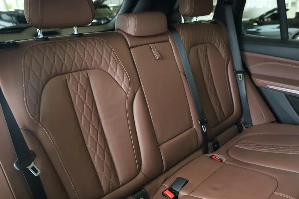 BMW X5 xDrive45e High Executive uit 2020, foto 10