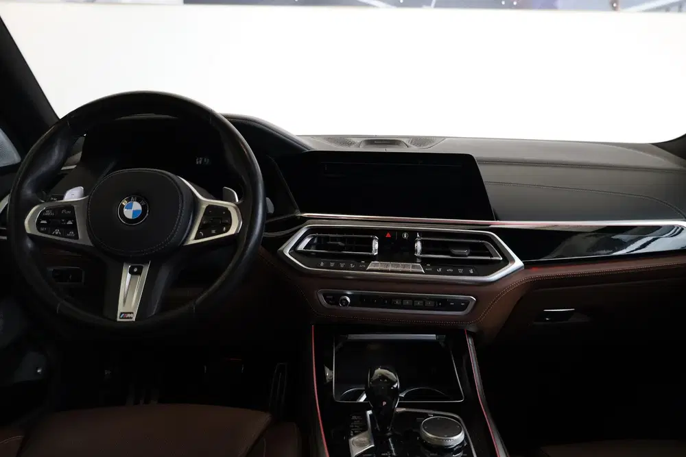 BMW X5 xDrive45e High Executive uit 2020, foto 11