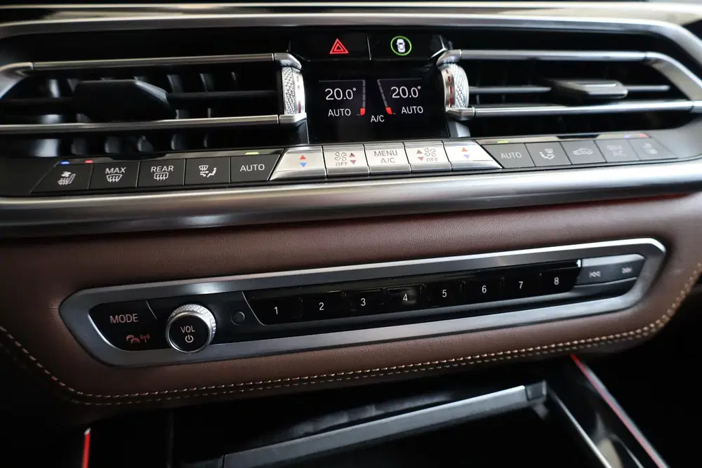 BMW X5 xDrive45e High Executive uit 2020, foto 19