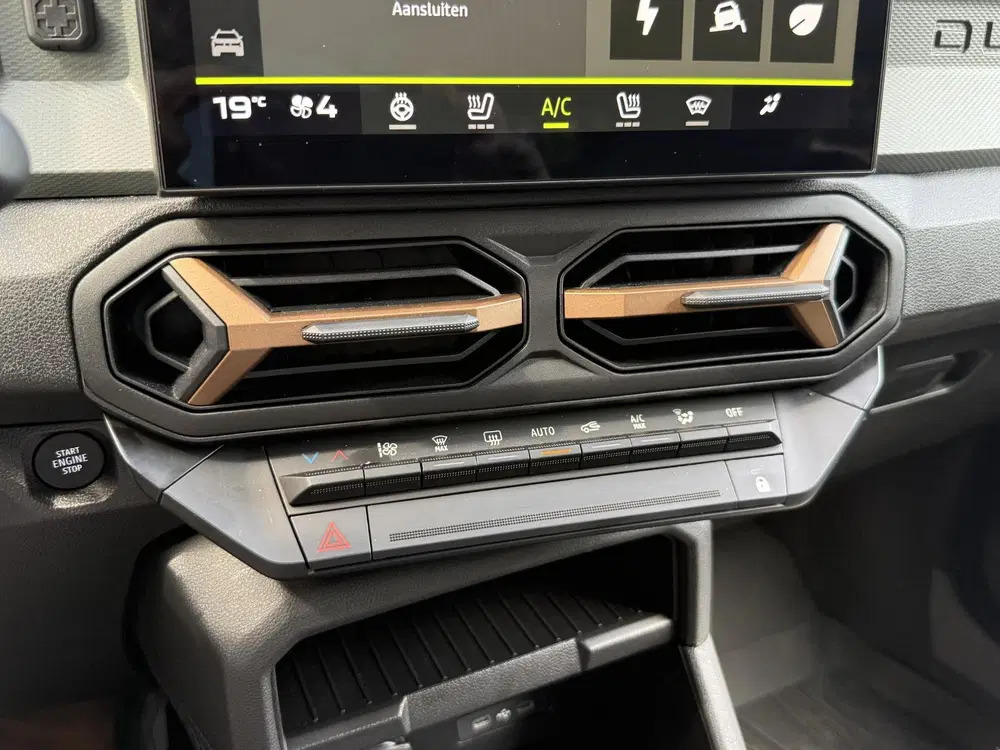 Dacia Duster 1.8 hybrid 155 extreme uit 2025, foto 15