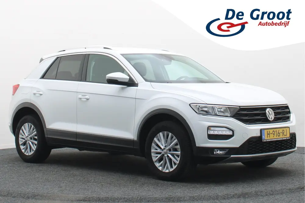 Volkswagen T-Roc 1.0 TSI Style ACC, Apple Carplay, Climate uit 2020