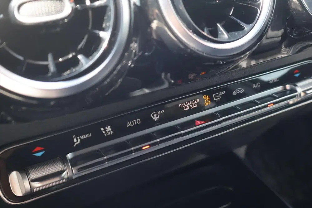 Mercedes-Benz GLA 200 AMG-Line 163pk uit 2021, foto 19