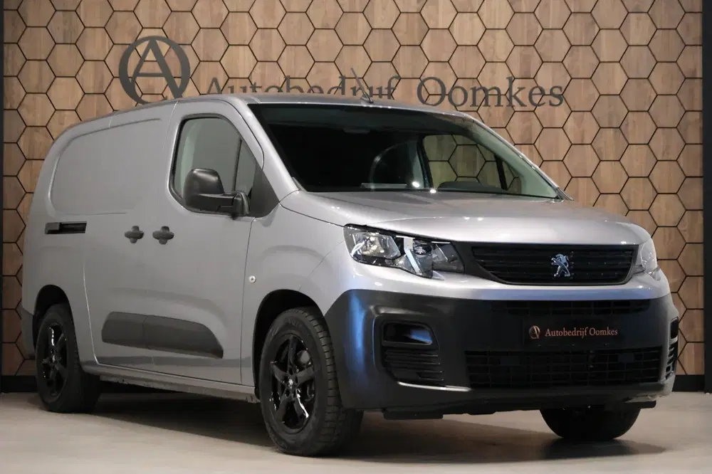 Peugeot Partner 136 L2 50 kWh uit 2023, foto 4
