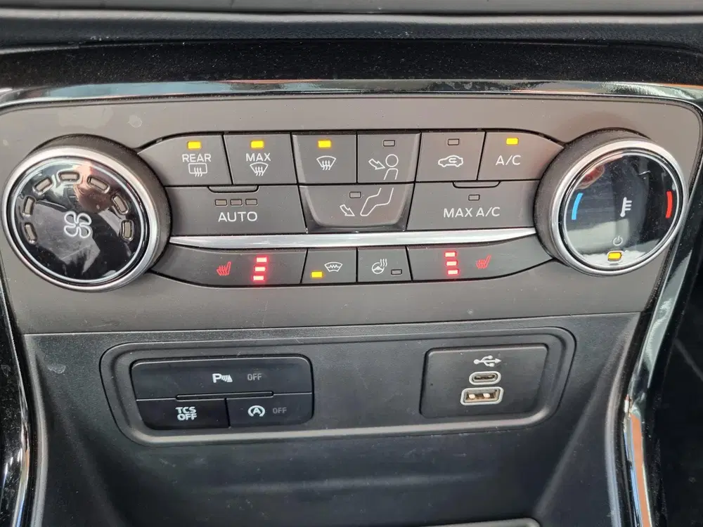 Ford EcoSport 1.0 EcoBoost Active WINTERPAKKET. uit 2022, foto 19
