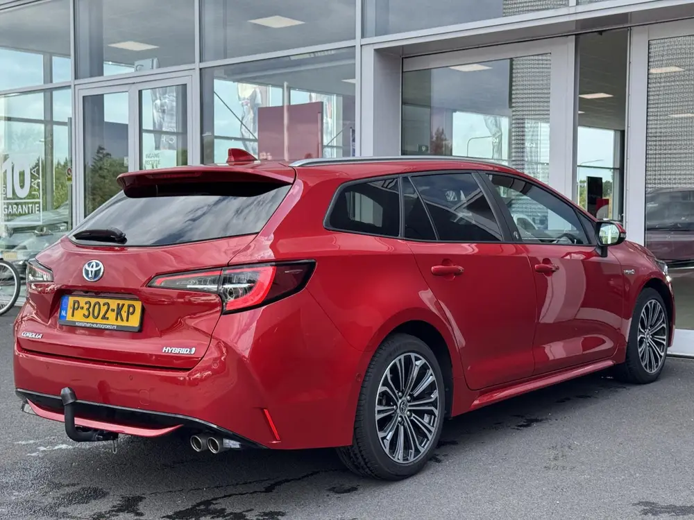 Toyota Corolla 2.0 Hybrid Dynamic Limited Tre uit 2021, foto 7