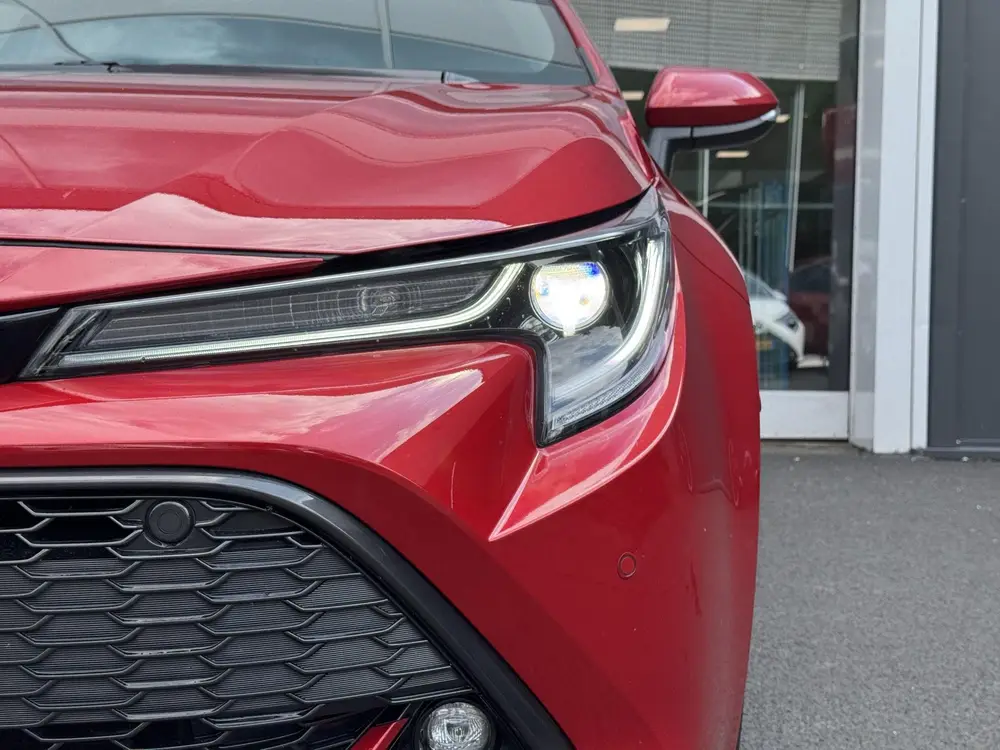 Toyota Corolla 2.0 Hybrid Dynamic Limited Tre uit 2021, foto 8