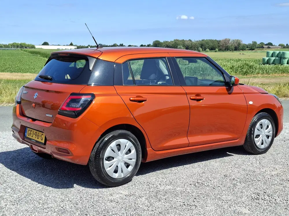 Suzuki Swift 1.2 Comfort Smart Hybrid AIRCO uit 2024, foto 3