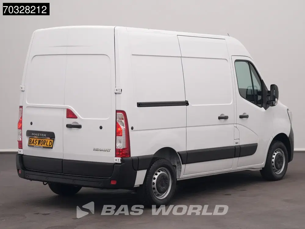 Renault Master L1H2 LED Navi Airco Cruise Camera Parke uit 2022, foto 2