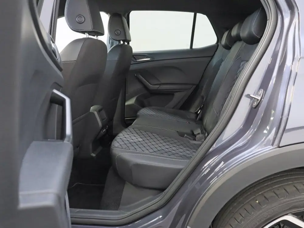 Volkswagen T-Cross 1.0 TSI R-Line | IQ Light | ACC | Private uit 2025, foto 16