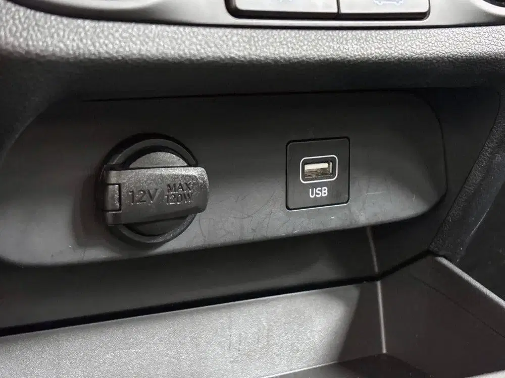Hyundai i10 1.0 Comfort uit 2021, foto 17