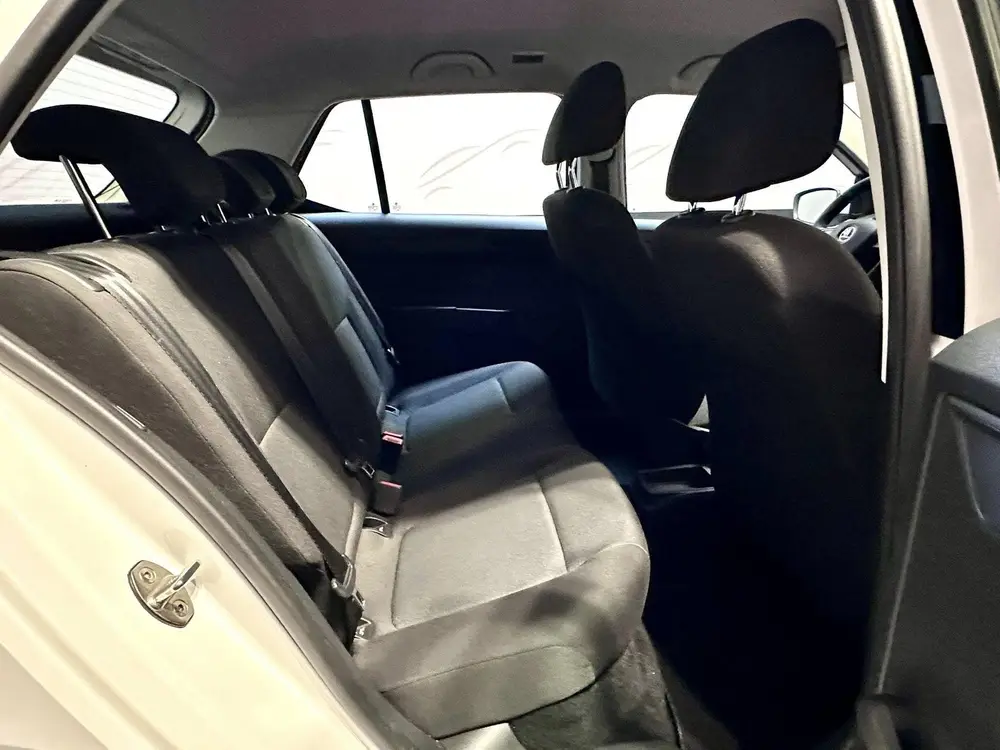 Skoda Fabia 1.0 MPI uit 2019, foto 12