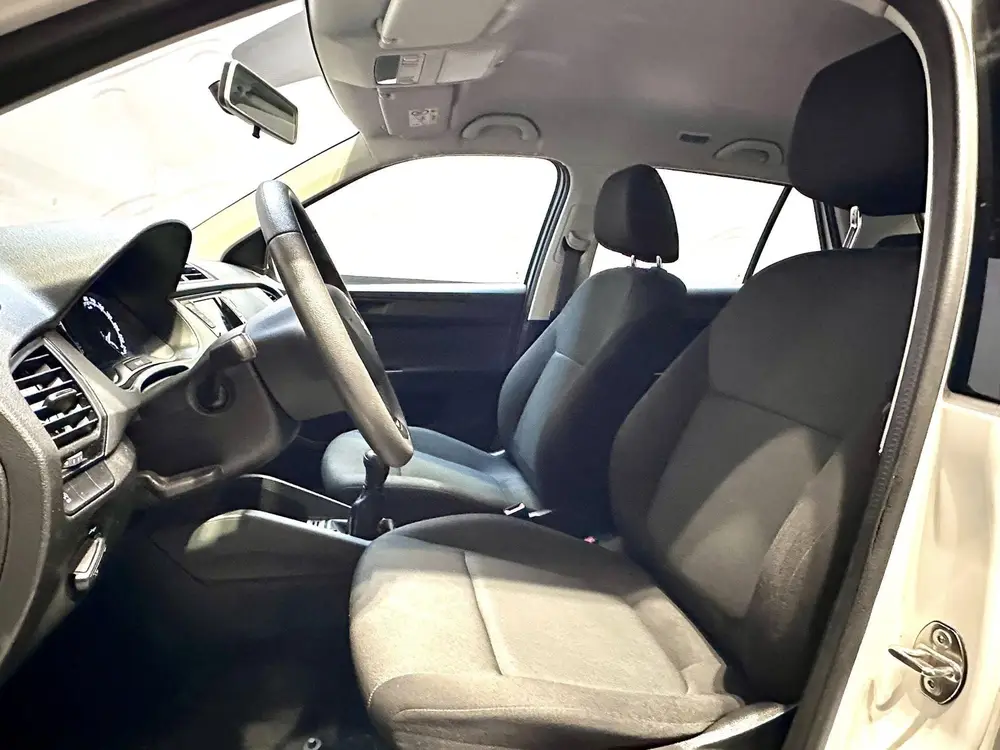 Skoda Fabia 1.0 MPI uit 2019, foto 9
