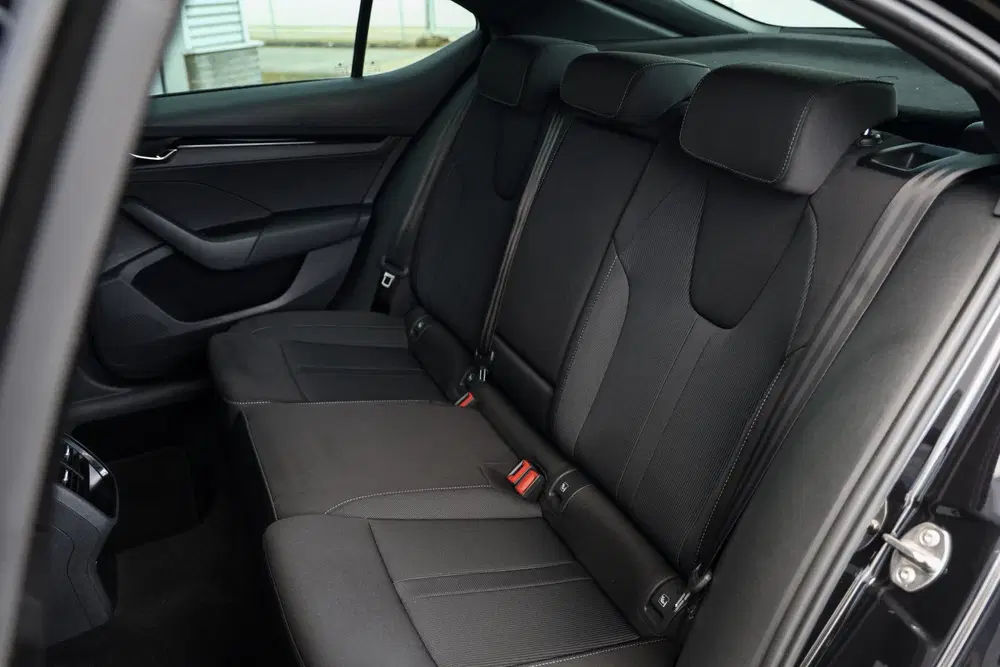 Skoda Octavia 1.0 TSI 110PK Sport Black Edition NAP uit 2022, foto 20