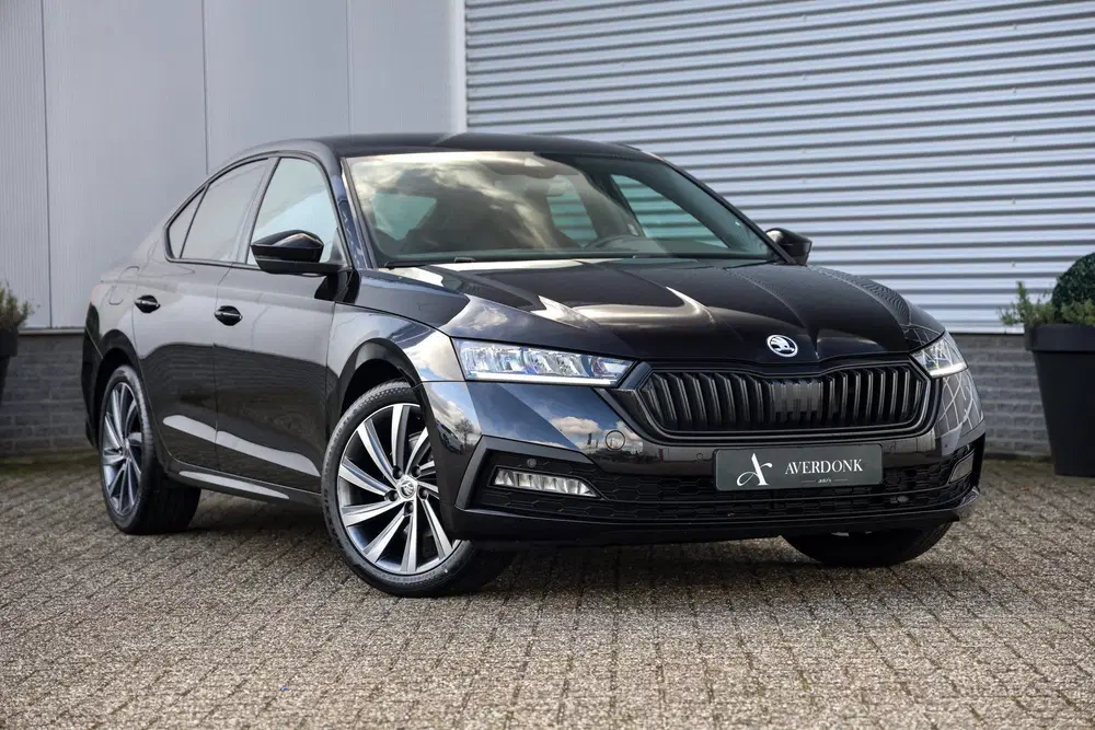 Skoda Octavia 1.0 TSI 110PK Sport Black Edition NAP uit 2022, foto 6