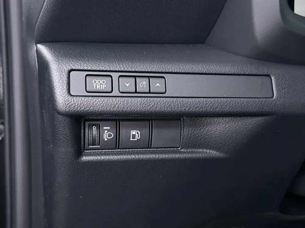 Lexus LBX Elegant 2WD uit 2026, foto 5