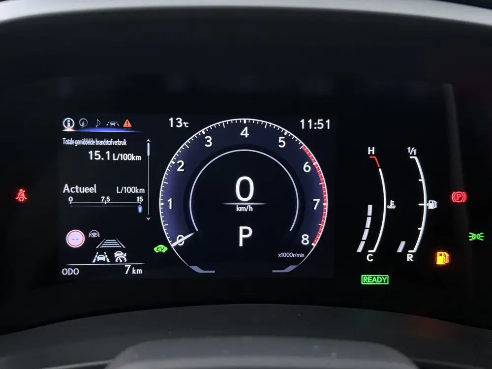 Lexus LBX Elegant 2WD uit 2026, foto 6