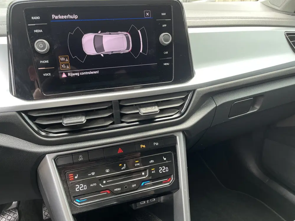 Volkswagen T-Roc 1.0 TSI Life Business Trekhaak Facelift uit 2023, foto 15