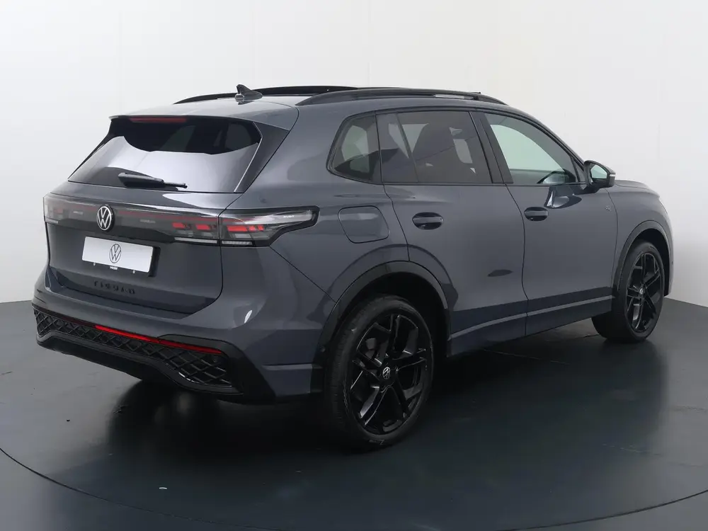 Volkswagen Tiguan 1.5 eHybrid R-Line Edition | 204 PK | SoH uit 2025, foto 5